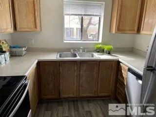 Photo #3: 230003164 Listing 