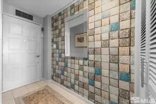 Photo #2: 230003623 Listing