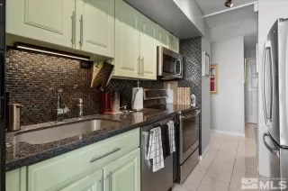 Photo #4: 230003623 Listing