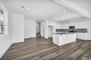 Photo #6: 230006577 Listing 