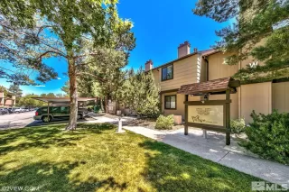 Photo #2: 230007135 Listing