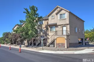 Photo #2: 230008613 Listing