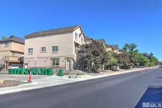 Photo #3: 230008613 Listing