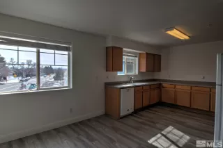 Photo #4: 230008648 Listing