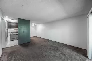 Photo #4: 230009890 Listing