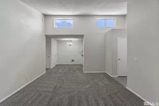 Photo #5: 230009949 Listing