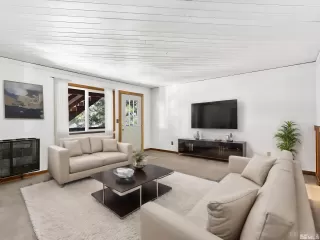 Photo #1: 230009987 Listing