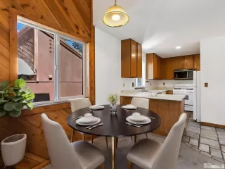 Photo #2: 230009987 Listing