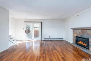 Photo #5: 230010129 Listing