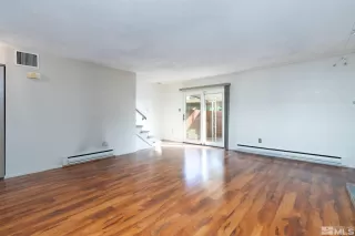 Photo #6: 230010129 Listing