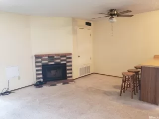 Photo #4: 230010333 Listing