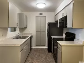 Photo #2: 230010494 Listing