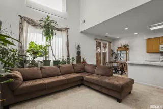 Photo #2: 230011139 Listing 