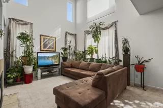 Photo #3: 230011139 Listing 