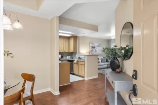 Photo #3: 230011309 Listing 