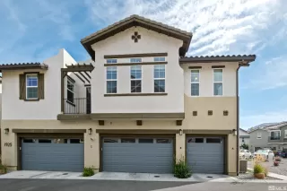 Photo #2: 230011372 Listing