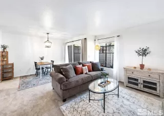 Photo #6: 230011619 Listing