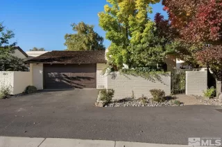 Photo #2: 230011786 Listing 