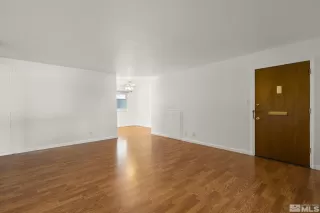 Photo #4: 230011893 Listing