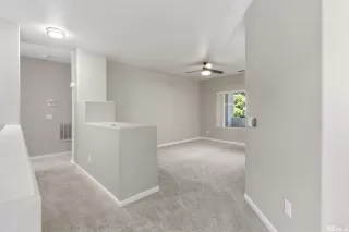 Photo #3: 230011941 Listing 