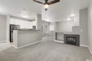 Photo #5: 230011941 Listing 