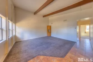 Photo #4: 230012032 Listing