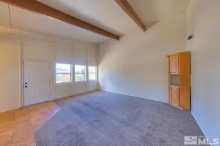 Photo #5: 230012032 Listing