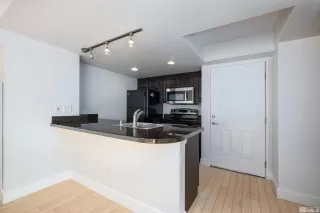 Photo #4: 230012176 Listing 