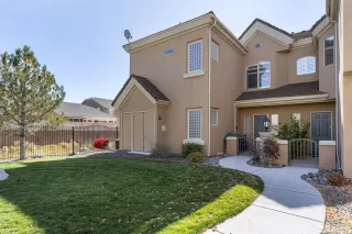 Photo #2: 230012193 Listing