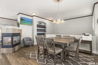 Photo #6: 230012193 Listing