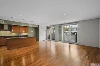 Photo #1: 230012218 Listing 