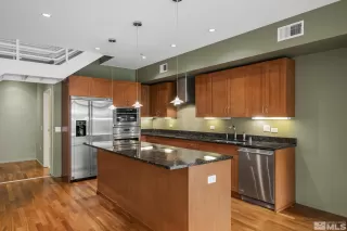 Photo #6: 230012218 Listing 