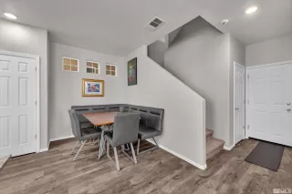 Photo #6: 230012261 Listing 