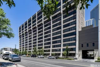 Photo #2: 230012304 Listing 