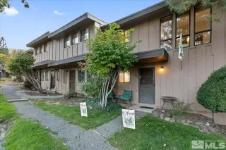 Photo #5: 230012347 Listing