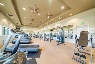 Photo #3: 230012575 Listing 