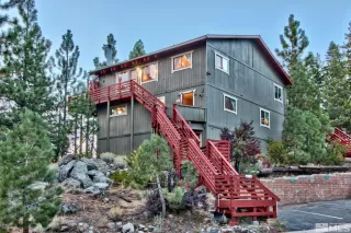 Photo #1: 230012593 Listing 