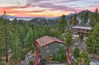 Photo #3: 230012593 Listing 