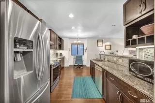 Photo #4: 230012632 Listing