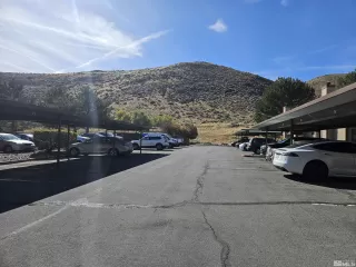 Photo #3: 230012649 Listing 