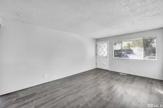 Photo #3: 230012764 Listing