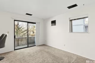 Photo #6: 230012827 Listing