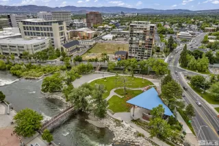 Photo #4: 230012832 Listing