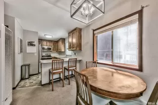 Photo #4: 230012903 Listing