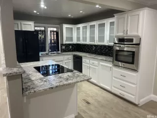 Photo #4: 230012955 Listing