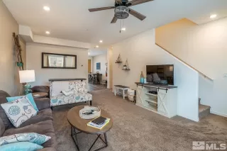 Photo #2: 230012958 Listing 