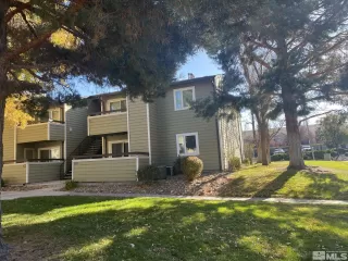 Photo #1: 230012995 Listing