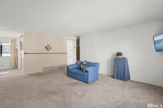 Photo #5: 230013036 Listing