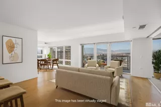 Photo #4: 230013049 Listing 