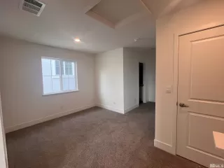 Photo #6: 230013086 Listing